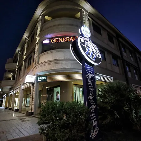 Armony 111 Couette-café 4*