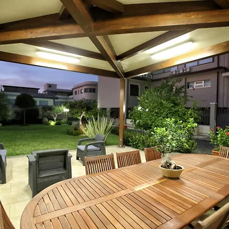 Armony 111 Couette-café 4*